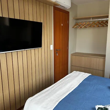Novo Apartamento Quarto E Sala Proximo Da Praia Do Porto Da Barra Salvador Exterior photo