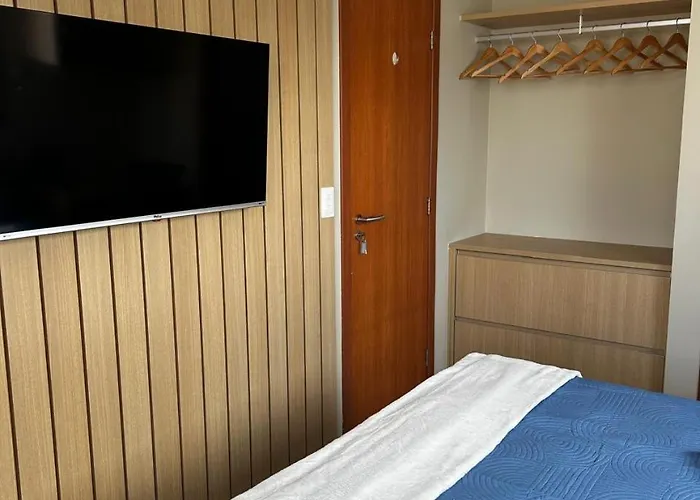 Novo Apartamento Quarto E Sala Proximo Da Praia Do Porto Da Barra