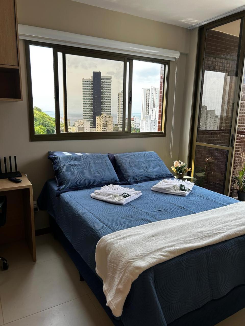 Novo E Sala Proximo Da Do Porto Da Barra