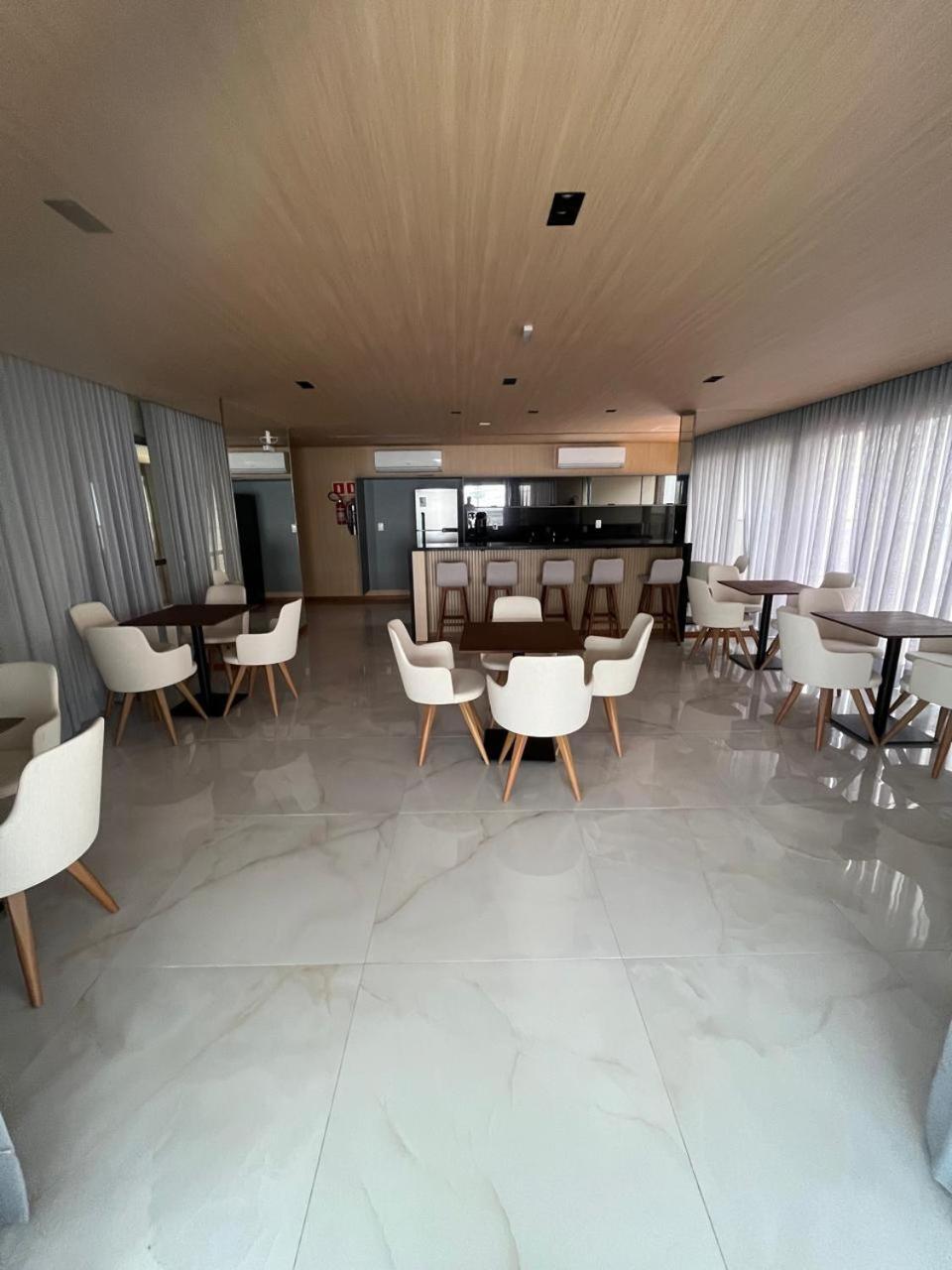 Novo E Sala Proximo Da Do Porto Da Barra * Salvador