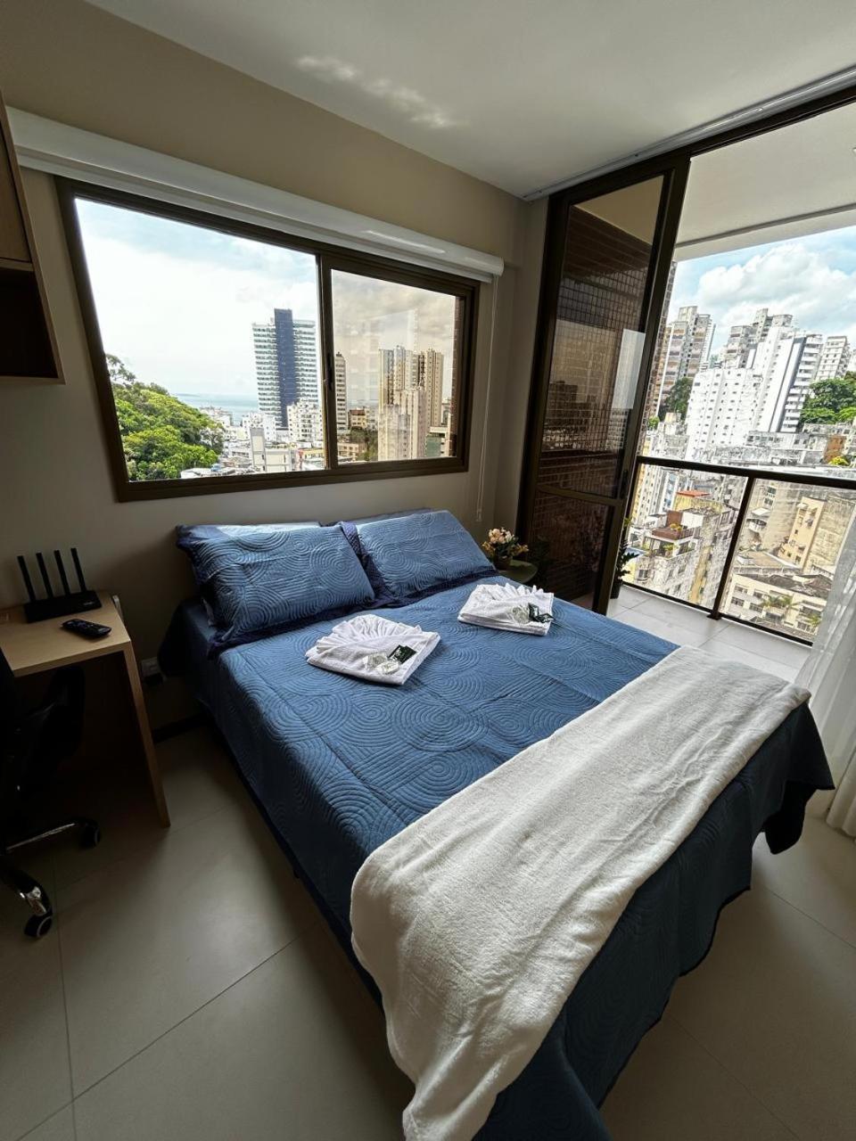 Novo E Sala Proximo Da Do Porto Da Barra